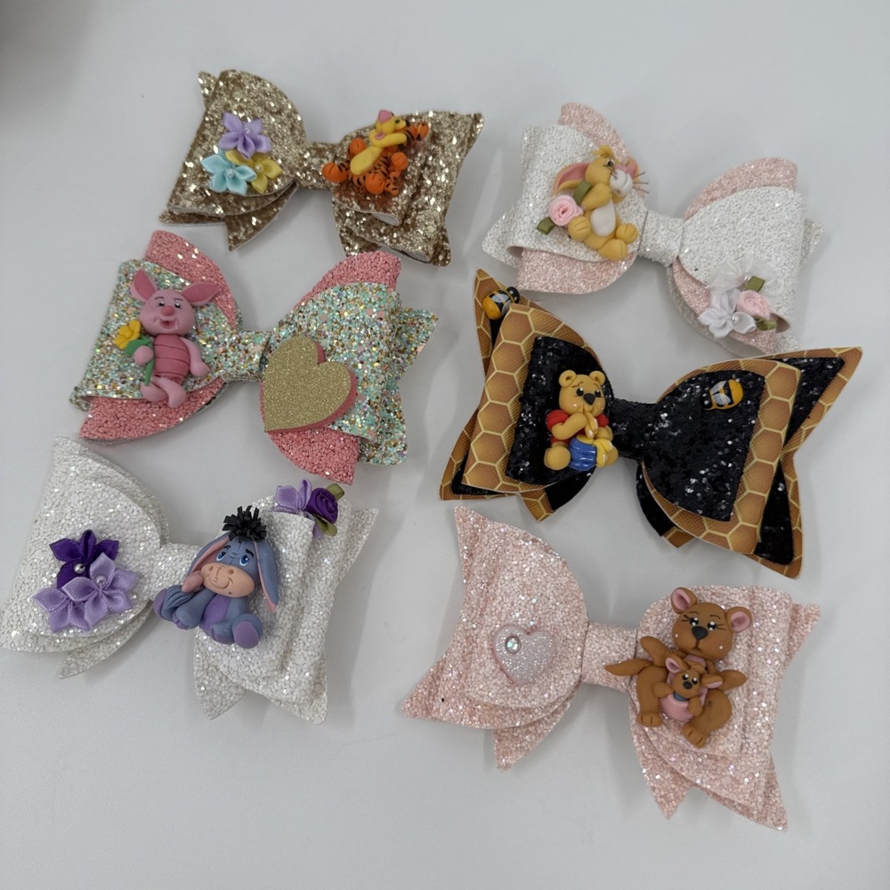 Disney Handmade Sparkly Bows With Characters Vintageโ NEW Unique Find